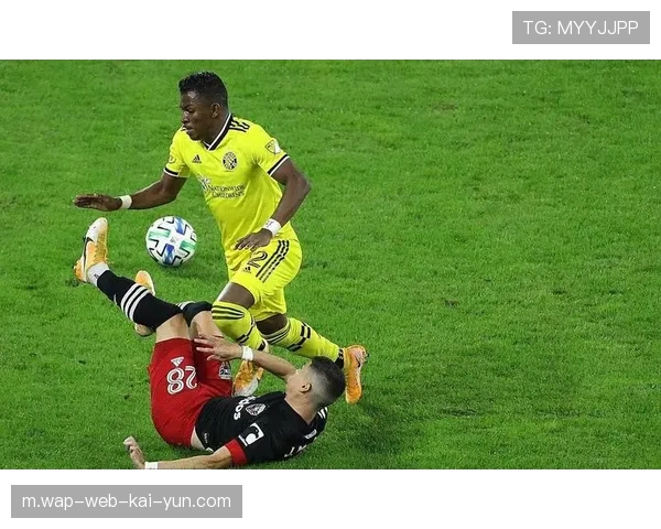 塞萨洛尼基定位球威胁有限,进攻端缺乏有效组织核心